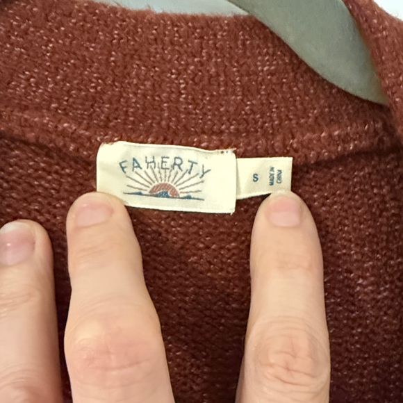 Faherty Jackson Sweater - Picture 3 of 12